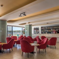 Отель Interpass Vau Hotel Apartamentos Португалия, Портимао - отзывы, цены и фото номеров - забронировать отель Interpass Vau Hotel Apartamentos онлайн гостиничный бар