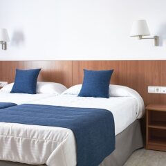 Отель Apartamentos Checkin Beatrix комната для гостей фото 3