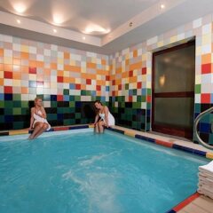 Отель Best Western Santakos Hotel Литва, Каунас - 1 отзыв об отеле, цены и фото номеров - забронировать отель Best Western Santakos Hotel онлайн бассейн фото 2