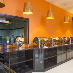 Отель Pearl City Suites By Gemstones питание фото 3