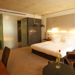 Graffit Gallery Design Hotel комната для гостей