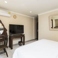 The Ambiance Hotel удобства в номере фото 2