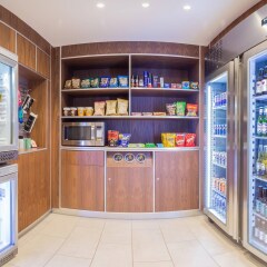Отель Courtyard By Marriott Glasgow Airport Пейсли развлечения