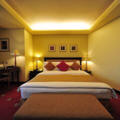 Отель Le Royal Hotels & Resorts - Amman сейф в номере