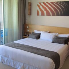 Chateau Royal Beach Resort and Spa in Noumea, New Caledonia from 217$, photos, reviews - zenhotels.com guestroom