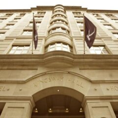 Kingsway Hall Hotel бассейн