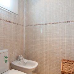 Отель Montaber Apartments - Plaza España Испания, Барселона - отзывы, цены и фото номеров - забронировать отель Montaber Apartments - Plaza España онлайн ванная