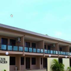 Апартаменты Hibiscus Apartments Fiji парковка