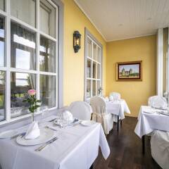 Отель Hotell Refsnes Gods питание фото 3