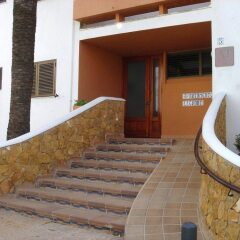 Отель Apartamentos Llevant балкон