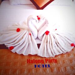 Halong Lucky Hotel сейф в номере