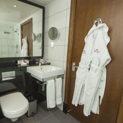 Отель Crowne Plaza London Kensington ванная