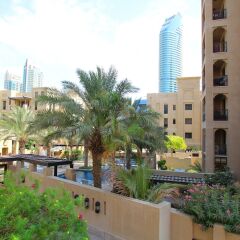 Отель Kennedy Towers - Reehan 8