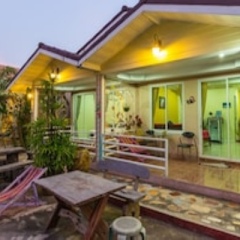 Отель Rang Nok Noi at Koh Larn Hotel Таиланд, Ко-Лан - отзывы, цены и фото номеров - забронировать отель Rang Nok Noi at Koh Larn Hotel онлайн