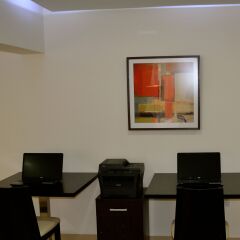 Отель New Brookfields Hotel Сьерра-Леоне, Фритаун - отзывы, цены и фото номеров - забронировать отель New Brookfields Hotel онлайн интерьер отеля