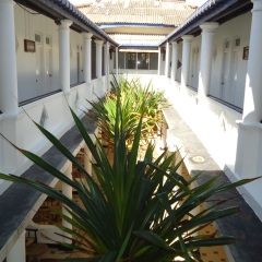 Отель Nippon Villa Beach Resort Хиккадува интерьер отеля