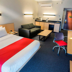 Отель City Express Plus Patio Universidad Мехико комната для гостей фото 4
