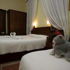 Hotel Nais Дуррес сейф в номере