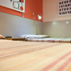 Be Ramblas Hostel развлечения