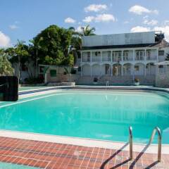 Отель Sea Castle Vacation Villa бассейн