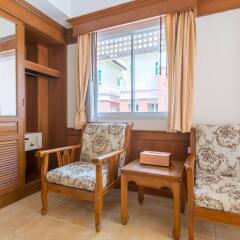Отель Phuket Chaba Hotel Таиланд, Пхукет - 1 отзыв об отеле, цены и фото номеров - забронировать отель Phuket Chaba Hotel онлайн комната для гостей фото 5