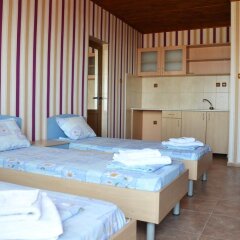 Отель Guest House Rubin 2 Болгария, Свети Влас - отзывы, цены и фото номеров - забронировать отель Guest House Rubin 2 онлайн комната для гостей фото 2