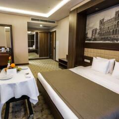 Отель Renaissance Palace Baku 5* Номер Делюкс с различными типами кроватей фото 5