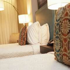 R Hotel Kingston спа