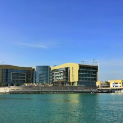 Royal M Hotel & Resort Abu Dhabi пляж фото 2