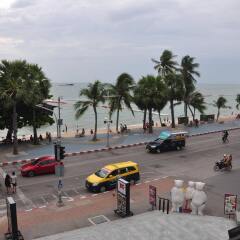 The Bedrooms Hostel Pattaya пляж
