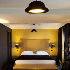 First Hotel Paris - Tour Eiffel сейф в номере