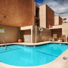 Отель Best Western Royal Palace Inn & Suites США, Лос-Анджелес - отзывы, цены и фото номеров - забронировать отель Best Western Royal Palace Inn & Suites онлайн с домашними животными