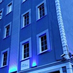 Comfort Hotel Taksim сейф в номере
