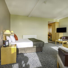 Отель Cork Airport Hotel Ирландия, Корк - отзывы, цены и фото номеров - забронировать отель Cork Airport Hotel онлайн комната для гостей