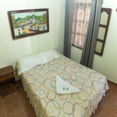 Отель & Hostel Berakah Гондурас, Копан-Руинас - отзывы, цены и фото номеров - забронировать отель & Hostel Berakah онлайн комната для гостей
