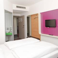 7 Days Premium Hotel Puch-Urstein Пух-Халлайн комната для гостей фото 4