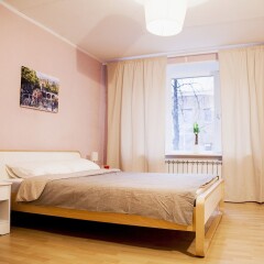 Апартаменты Funny Dolphins Apartments Baumanskaya Москва комната для гостей фото 4