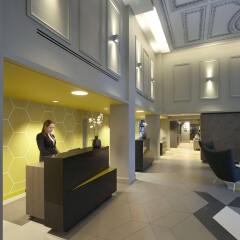 Отель Citadines Trafalgar Square London интерьер отеля