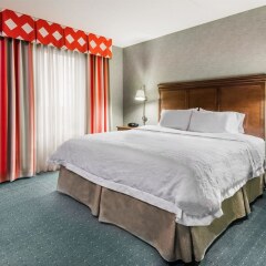 Отель Hampton Inn & Suites Columbus Polaris Колумбус комната для гостей фото 3