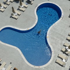 Отель Salou Beach by Pierre & Vacances Испания, Салоу - отзывы, цены и фото номеров - забронировать отель Salou Beach by Pierre & Vacances онлайн бассейн фото 3
