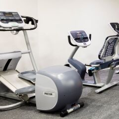 Отель Courtyard by Marriott Vilnius City Center фитнесс-зал