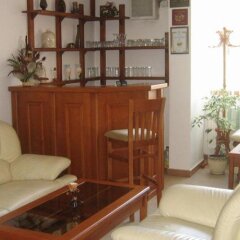 Отель Nadejda Bansko Болгария, Банско - отзывы, цены и фото номеров - забронировать отель Nadejda Bansko онлайн интерьер отеля