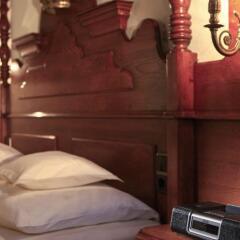 Kings Hotel First Class сейф в номере