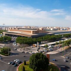 Отель Ayre Hotel Sevilla Испания, Севилья - 2 отзыва об отеле, цены и фото номеров - забронировать отель Ayre Hotel Sevilla онлайн городской автобус