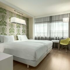 Отель NH Amsterdam Zuid Hotel Нидерланды, Амстердам - 2 отзыва об отеле, цены и фото номеров - забронировать отель NH Amsterdam Zuid Hotel онлайн комната для гостей