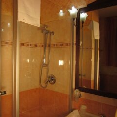 Отель Euro House Inn Airport ванная фото 2