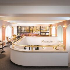 Отель Gloria Palace Hotel Болгария, София - 3 отзыва об отеле, цены и фото номеров - забронировать отель Gloria Palace Hotel онлайн спа