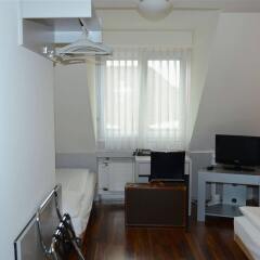 Отель Alexander Guesthouse Цюрих удобства в номере