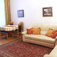 Апартаменты CheckVienna Edelhof Apartments комната для гостей фото 4