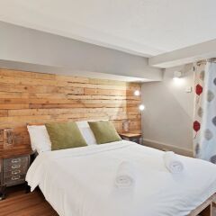 Отель Little Garden Cabin комната для гостей фото 4